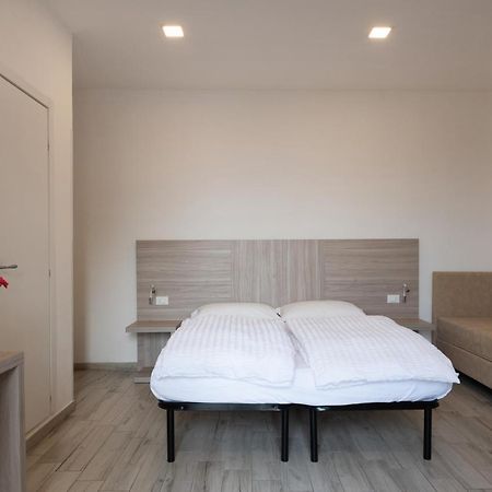 Hotel Deutsche Familien Финале Лигуре Екстериор снимка