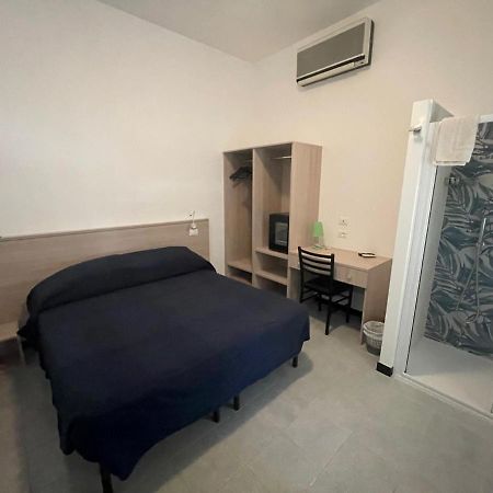 Hotel Deutsche Familien Финале Лигуре Екстериор снимка