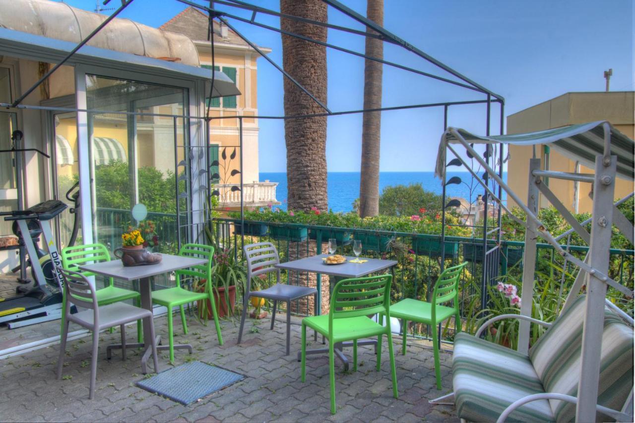Hotel Deutsche Familien Финале Лигуре Екстериор снимка