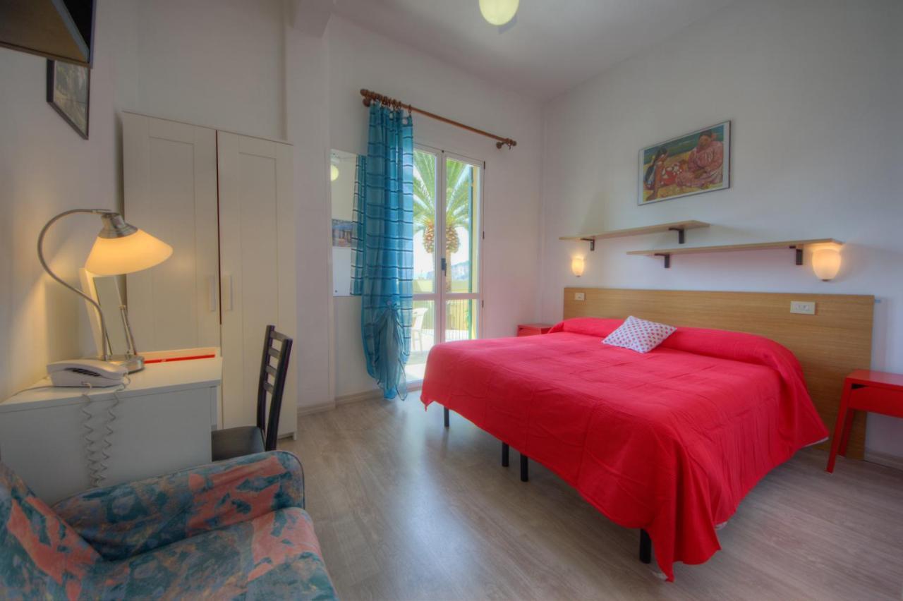 Hotel Deutsche Familien Финале Лигуре Екстериор снимка